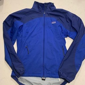 Patagonia light windbreaker